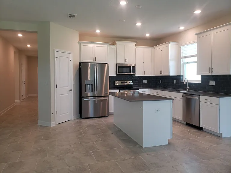 2910 American Elm Cv — Photo 5
