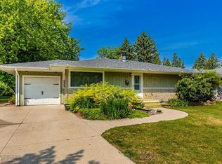 1711 17th St S, Moorhead, MN 56560
