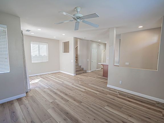 5th image of 24452 Montevista Cir