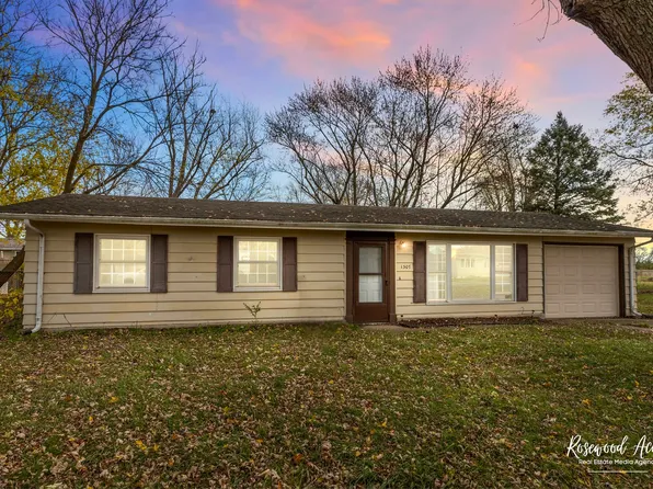 1307 Sunset Dr, Wilmington, IL 60481