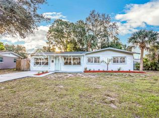 4040 Porpoise Dr SE, Saint Petersburg, FL 33705