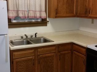 3320 Overbrook Dr, Weirton, WV 26062