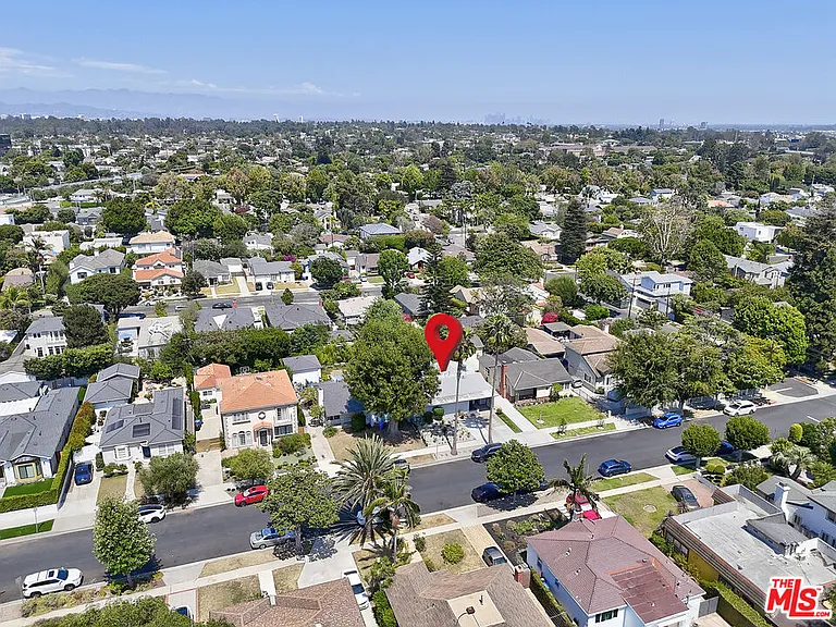 2672 Veteran Ave — Photo 36