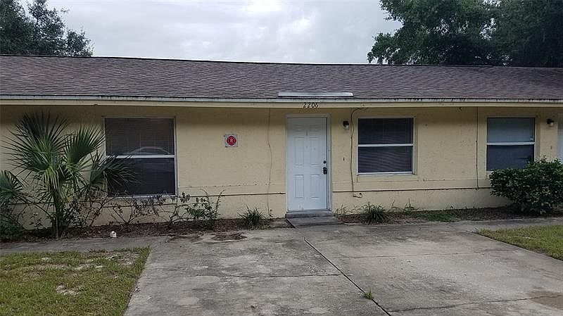 1st image of 2206 Section Dr