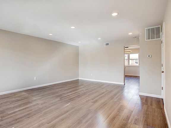 5th image of 1386 Olivia Ct