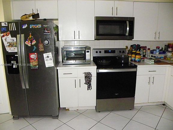 3rd image of 8211 Southgate Blvd