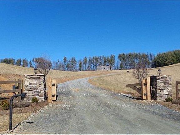 Fox Hall Gated Entry