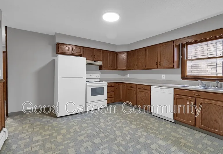 248 Oliver St #2 — Photo 3