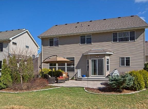 2nd image of 1475 Sophia Dr