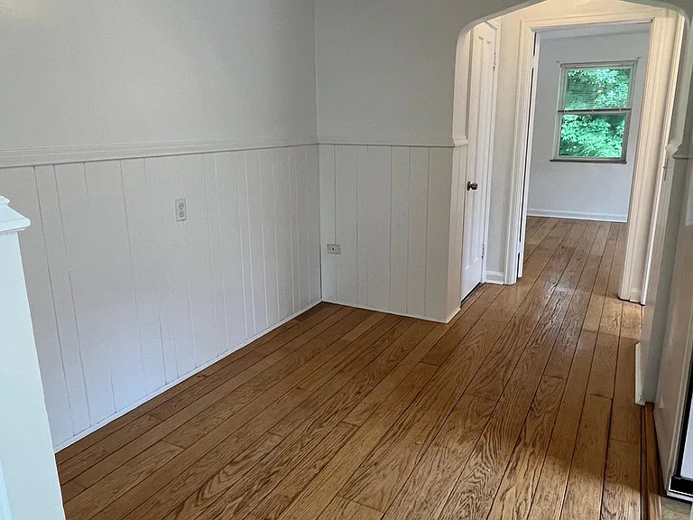 4018 Paxton Ave — Photo 6