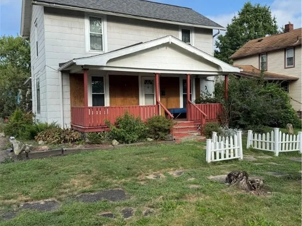 304 Cherry Ave, Niles, OH 44446