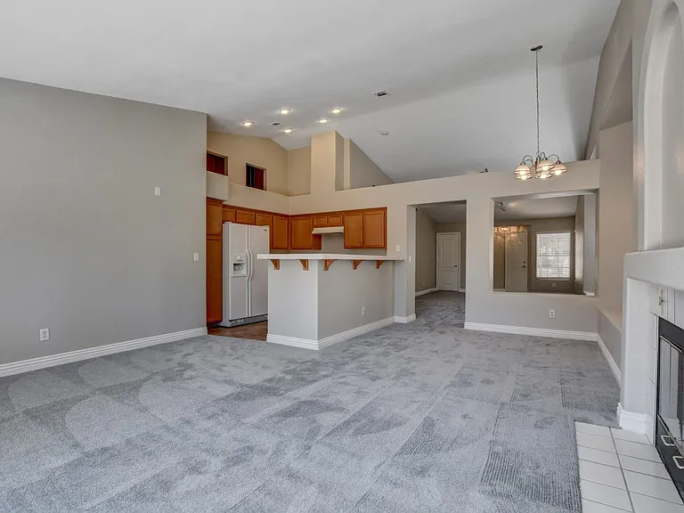 1855 Grand Prairie Ave — Photo 10