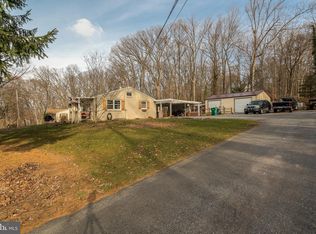 2092 S Forge Rd, Palmyra, PA 17078