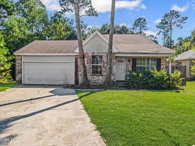 318 Lorraine Ave, Pass Christian, MS, 39571