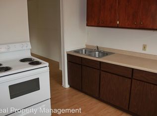 1003 Church St APT 2, Saint Joseph, MI 49085