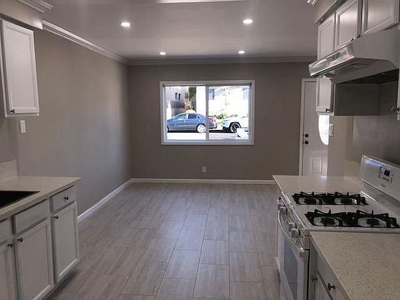 5th image of 705 W 40th St #1