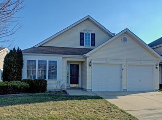 4 Turnberry Pl, Jackson, NJ 08527