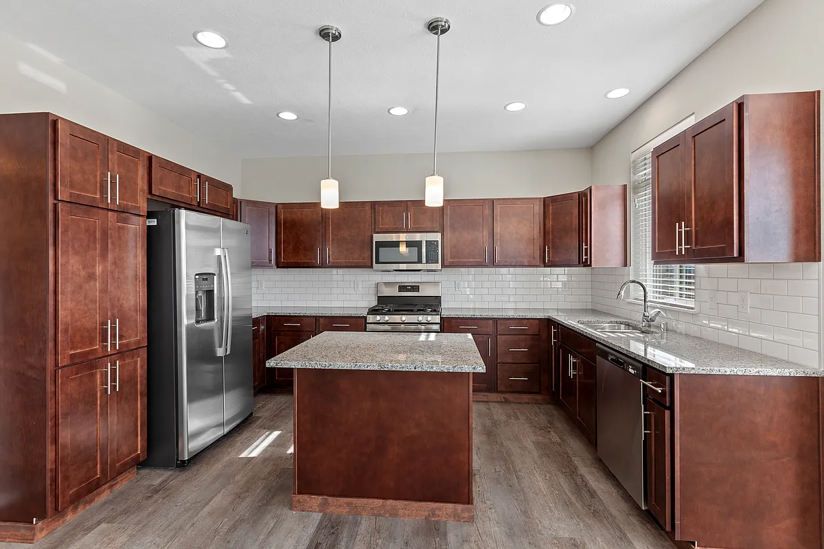 Building Photo - 8315 N Phoebe Ct