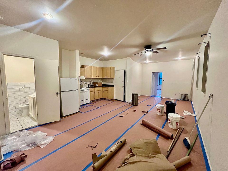 1st image of 361 5th Ave APT 3
