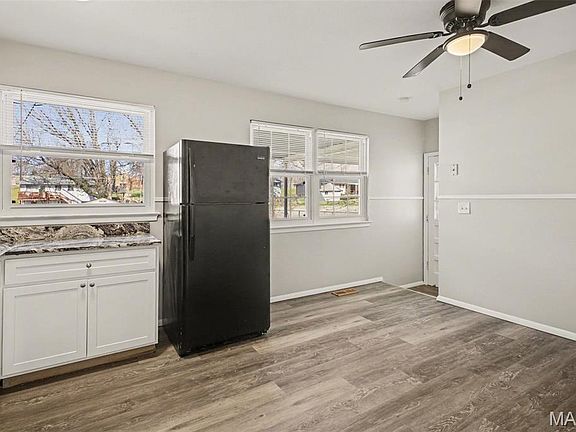 5th image of 5319 Ville Angela Ln