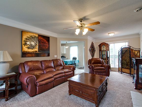 4th image of 3336 Sunny Slope Dr