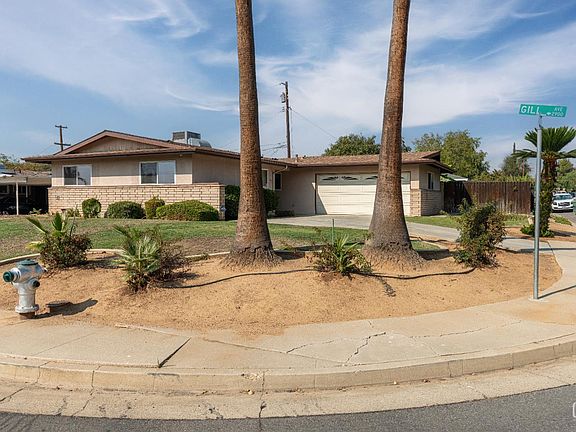 3rd image of 2918 Gill Ave