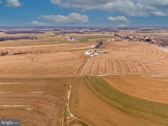 2nd image of 397 Jackson Rd