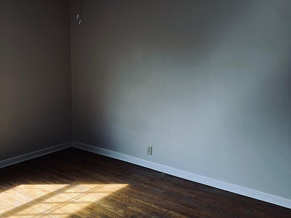 5th image of 1481 W 7th Ave