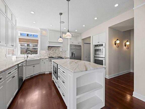 5th image of 15224 Fairway Heights Rd NW