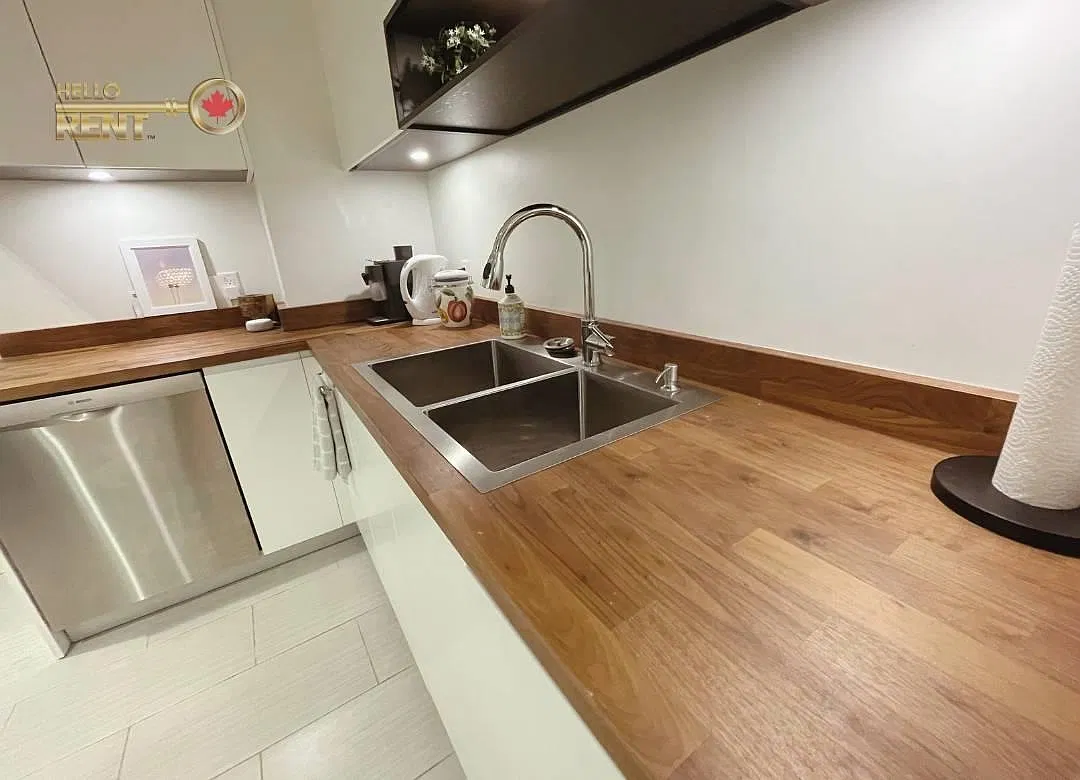 2 bed, 980 sqft, $3,450 — Photo 3