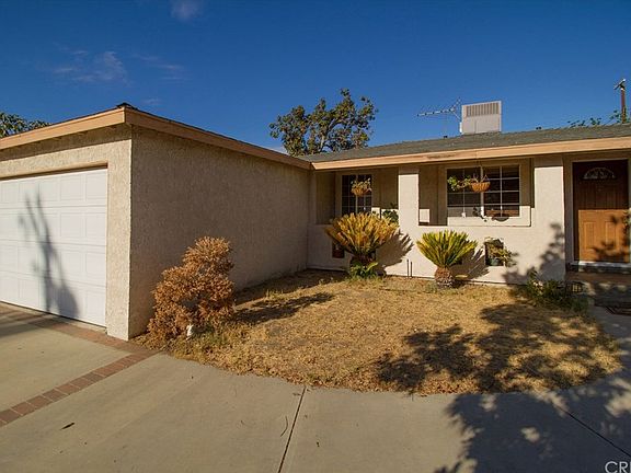 2nd image of 8462 Ventura Canyon Ave