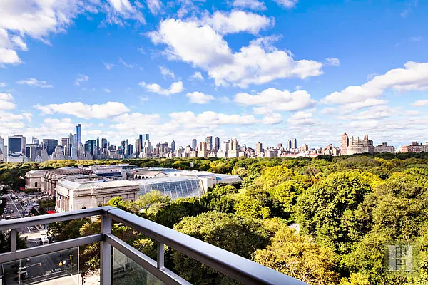 Sold by Halstead Real Estate | media 29