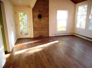 N8637 690th St, Menomonie, WI 54730