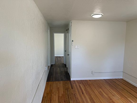 2nd image of 423 Truman St NE APT B