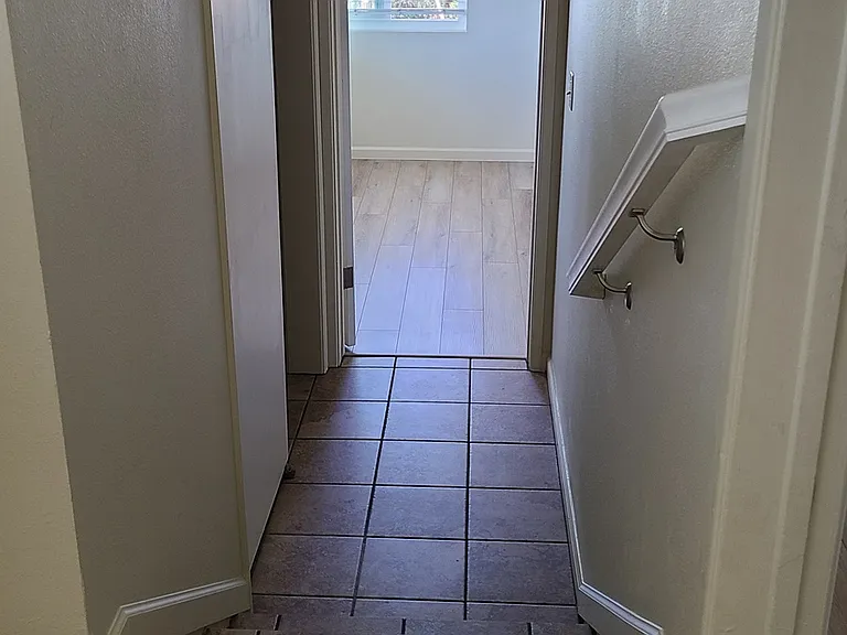 207 Avenida Santa Barbara #C — Photo 21