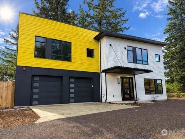 16344 Linden Avenue N, Shoreline, WA 98133