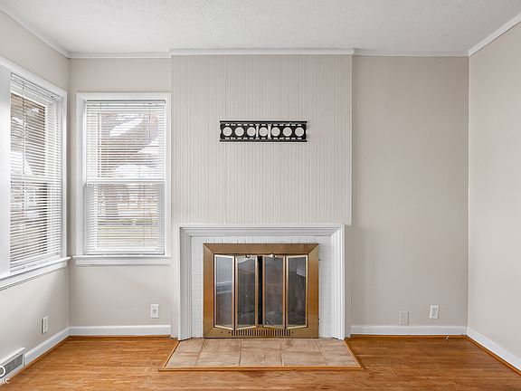 4th image of 2204 Caldwell Pl