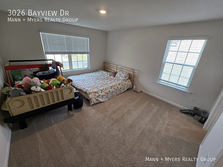 3026 Bayview Dr — Photo 19