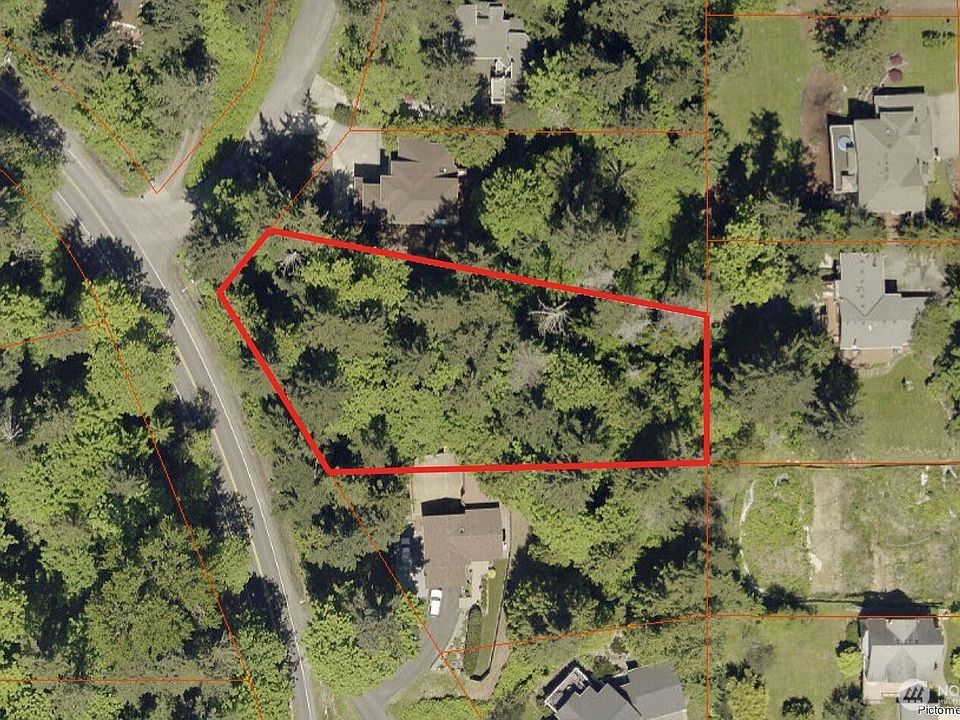 1st image of 100 210th Avenue NE
