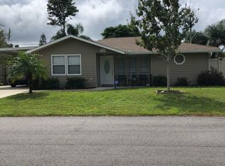 3153 Novus Ct, Sarasota, FL 34237