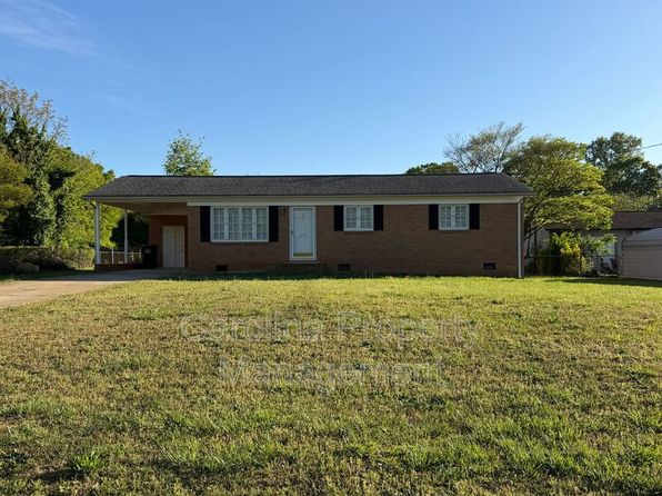 1019 Carmel Dr