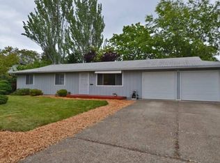 1004 SE 24th Ave, Hillsboro, OR 97123