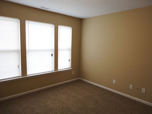 3rd image of 5710 N Attleburg Dr