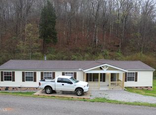 2916 Flat Hollow Rd, Speedwell, TN 37870