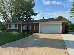 4336 Bittersweet Ln, Greenwood, IN