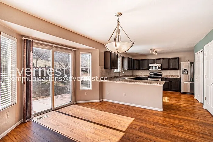 7255 Pine Hills Way — Photo 4