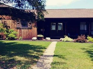 5565 Desmith Rd, Newark, NY 14513