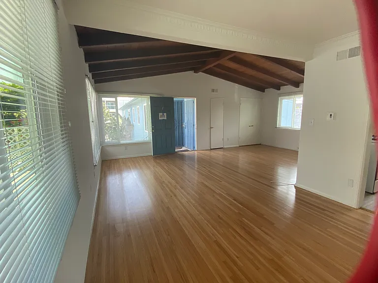2345 Westwood Blvd #7 — Photo 8