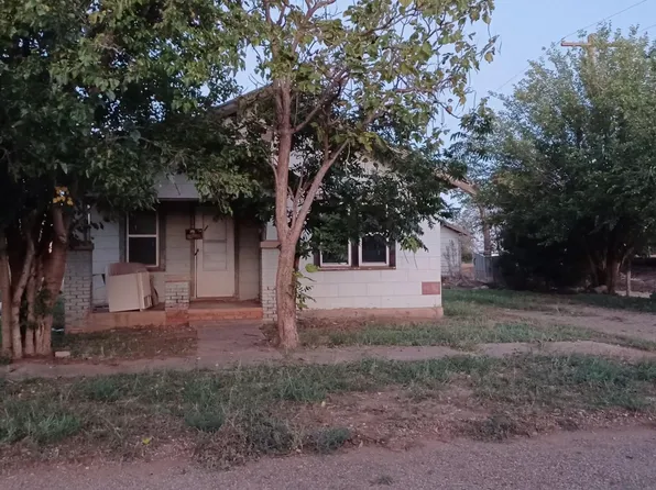 1419 8th St, Paducah, TX 79248