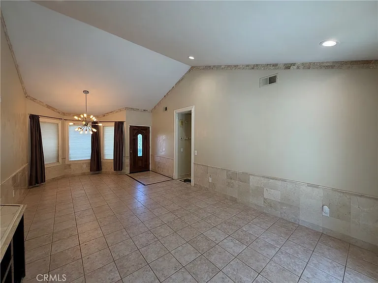 11296 Heathcliff Dr — Photo 4